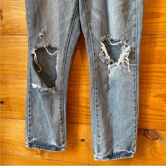 PacSun Light Blue Distressed High Rise Mom Jeans 26 - Picture 9 of 15